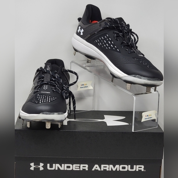 Under Armour Men's Yard Low MT Baseball  Cleats 3025592-001 Black Size Multi New - Picture 1 of 11